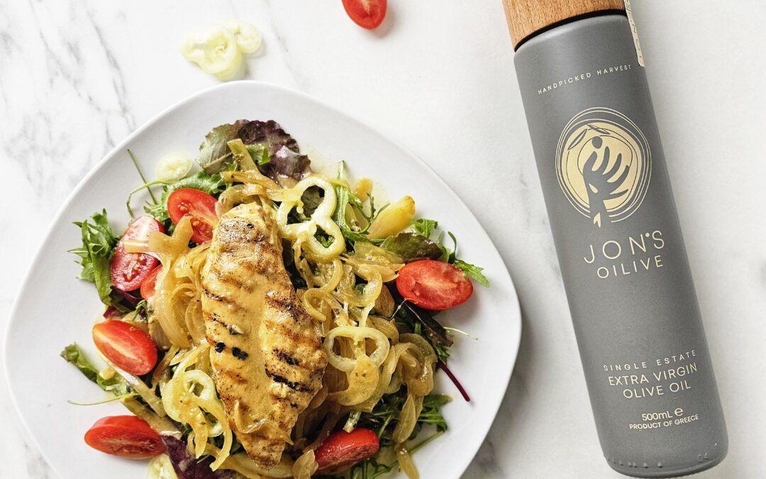 Hähnchenbrustfilets in Zitronen-Senf-Sauce auf Wildkräutersalat