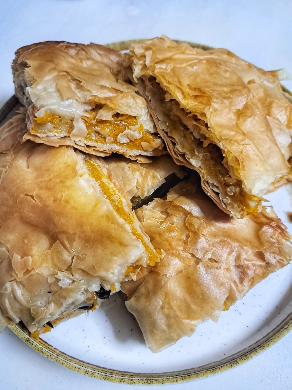 Süße Kürbis-Pita im Filoteig